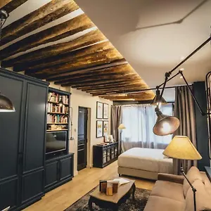  Appartement Quartiers Enfants Rouges,bretagne - D'architecte 4p France
